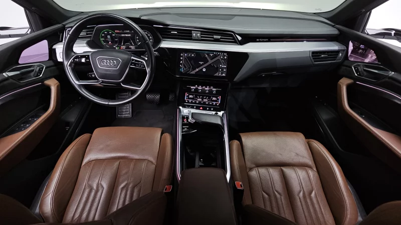 Audi e-tron