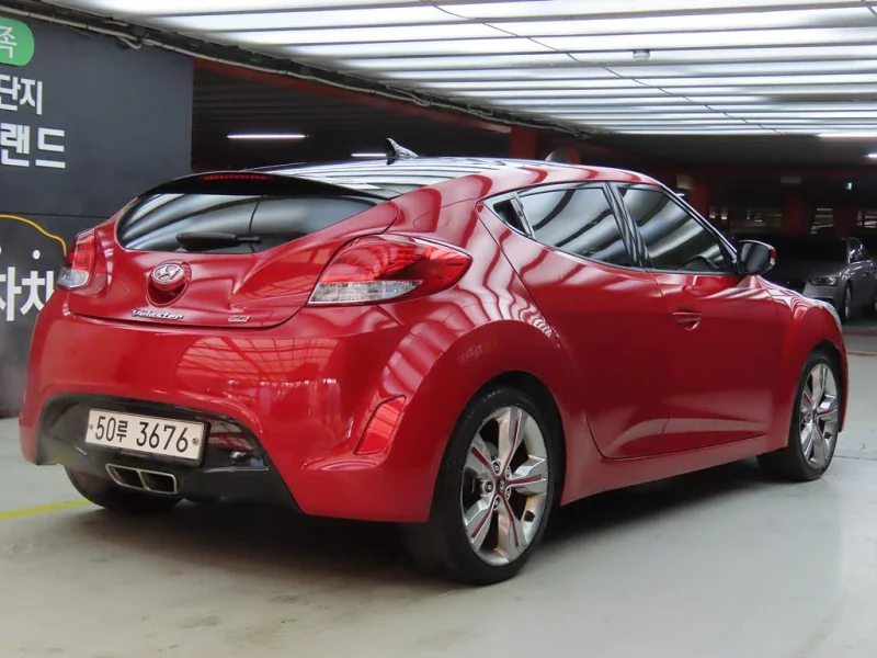 Hyundai Veloster