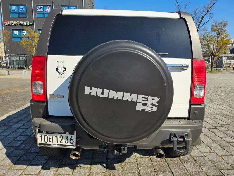 Hummer H3