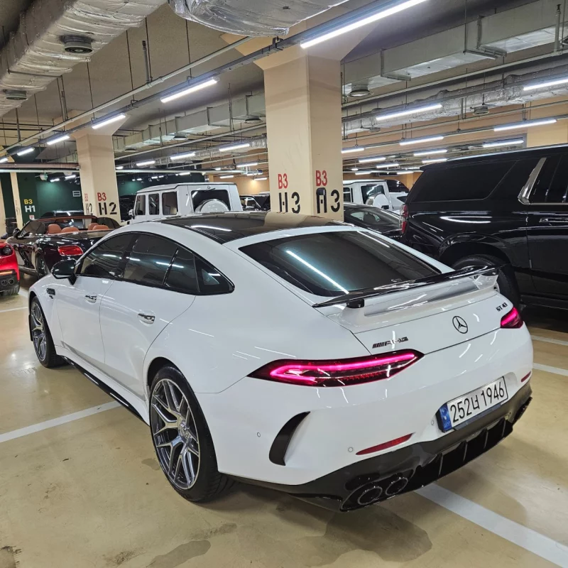 Mercedes-Benz AMG GT