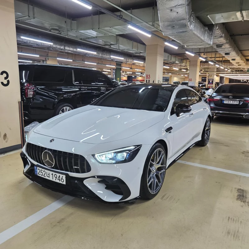 Mercedes-Benz AMG GT