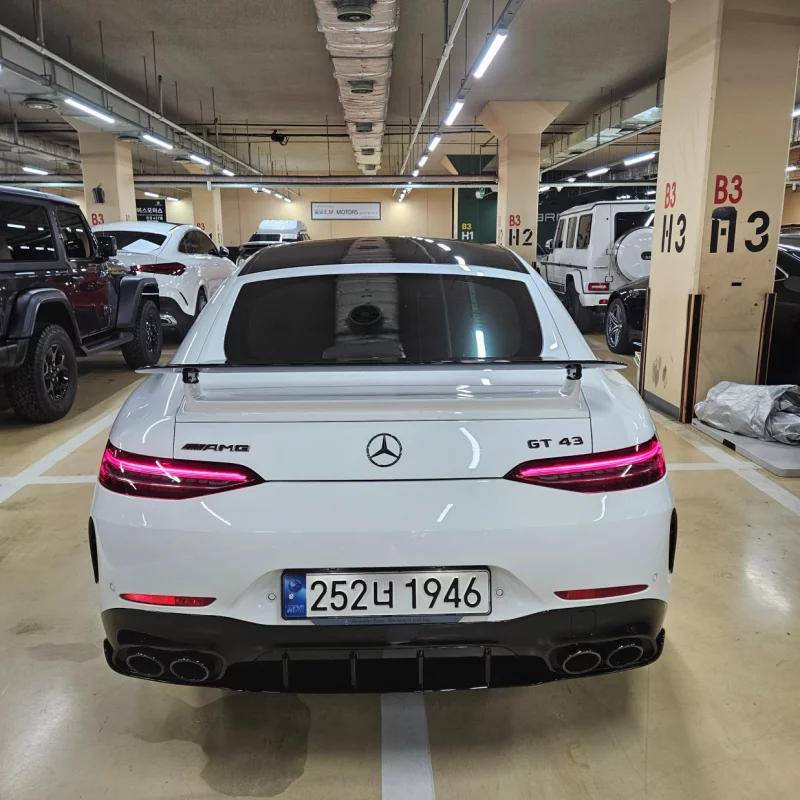 Mercedes-Benz AMG GT