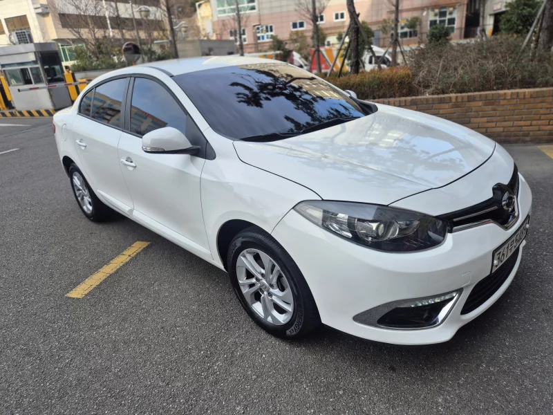 Renault SM3