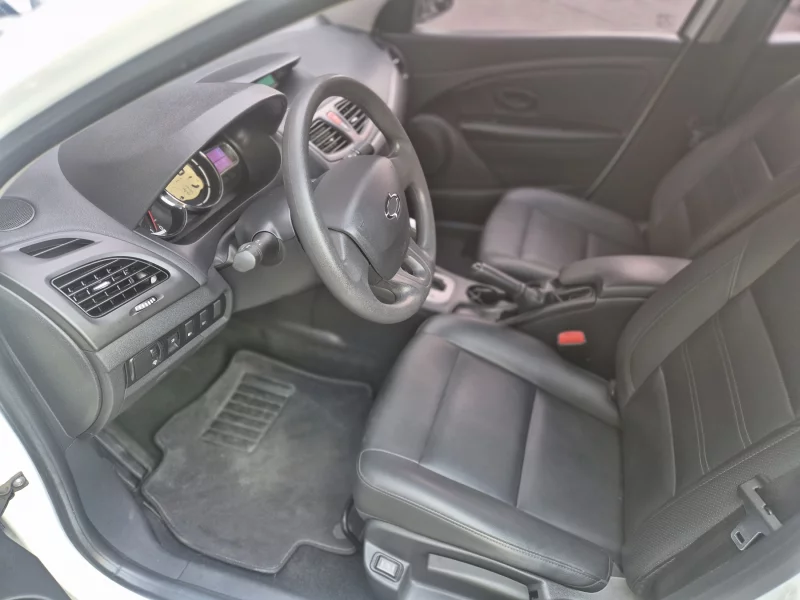 Renault SM3