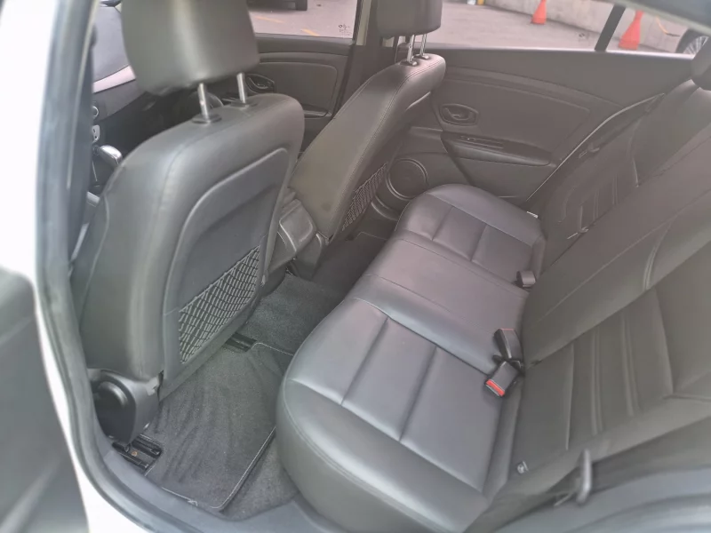 Renault SM3