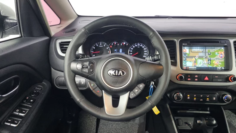 Kia Carens
