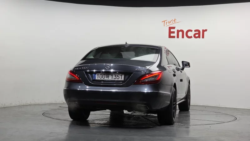Mercedes-Benz CLS-Class