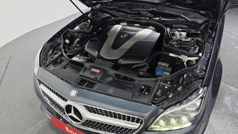 Mercedes-Benz CLS-Class