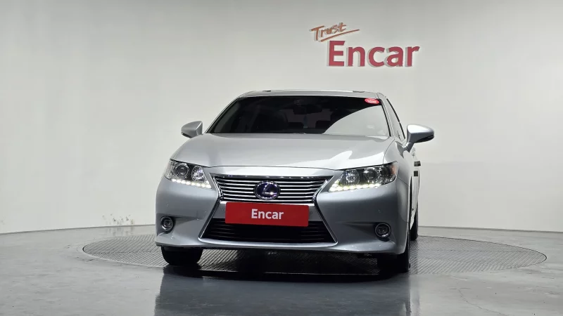 Lexus ES300h