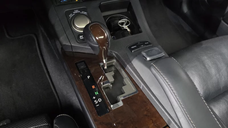 Lexus ES300h