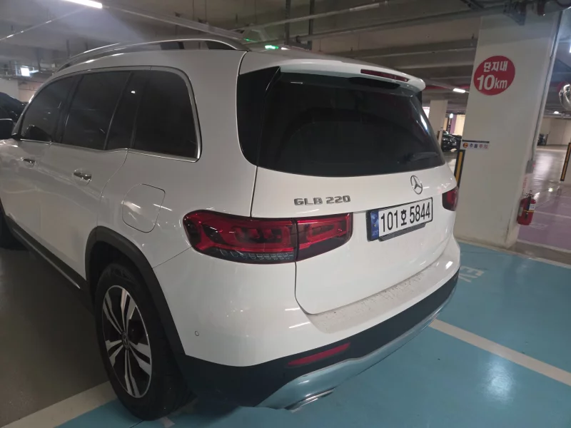 Mercedes-Benz GLB-Class