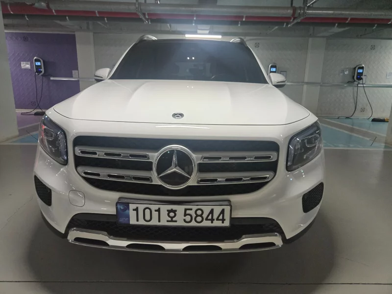 Mercedes-Benz GLB-Class