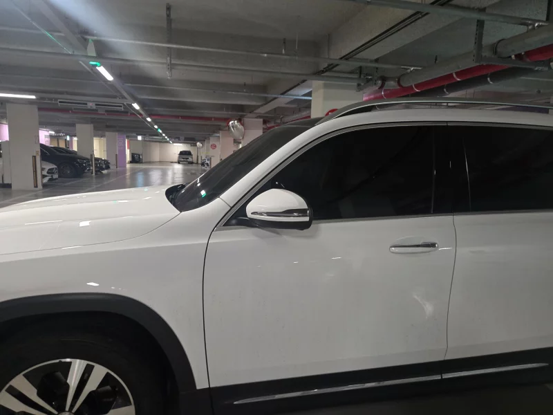 Mercedes-Benz GLB-Class