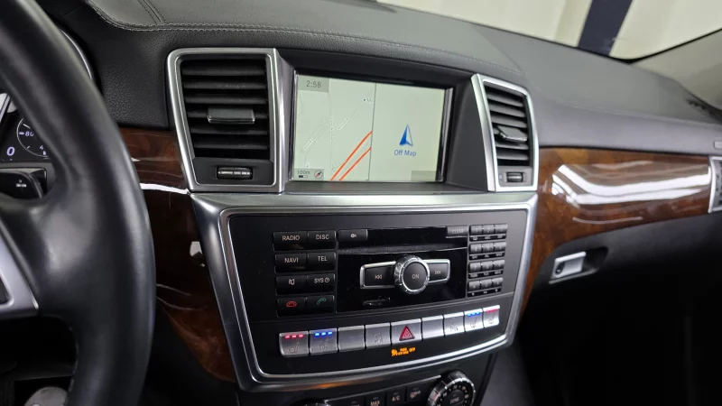 Mercedes-Benz GL-Class