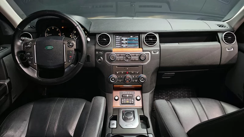 Land Rover DISCOVERY