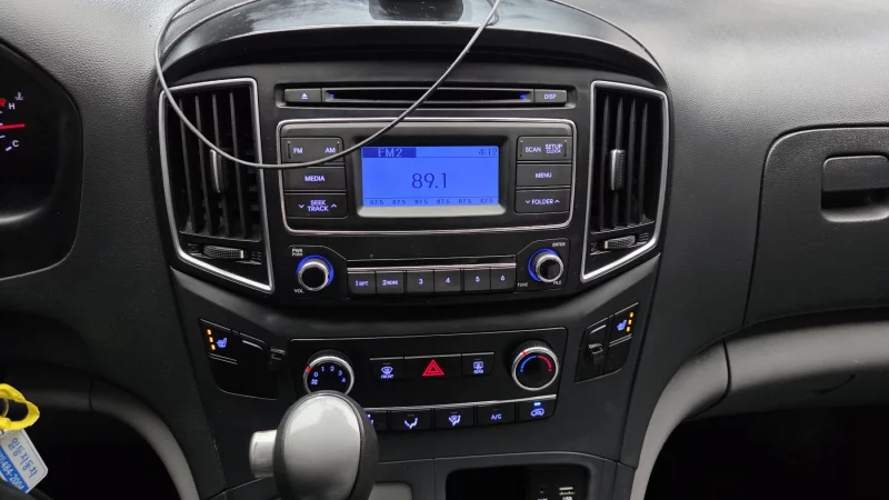 Hyundai Grand Starex