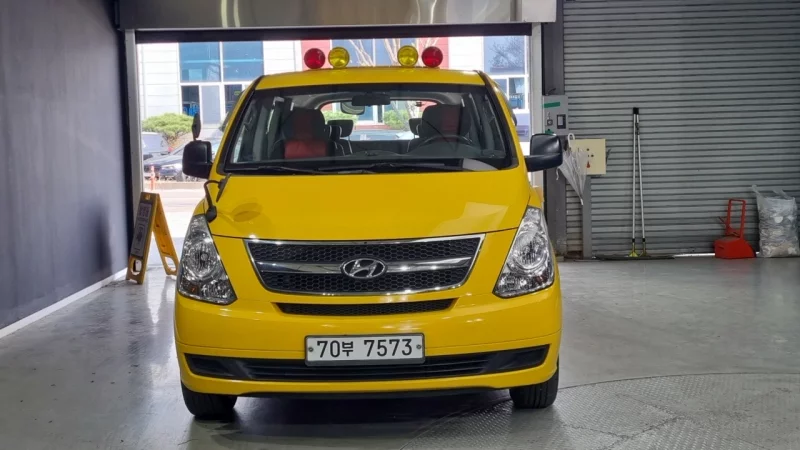 Hyundai Grand Starex