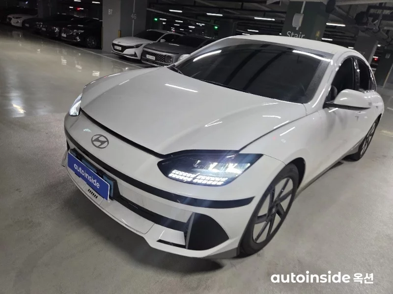 Hyundai Ioniq 6
