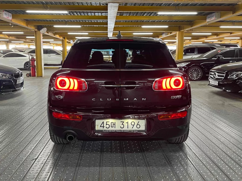MINI Clubman
