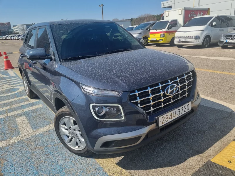 Hyundai Venue