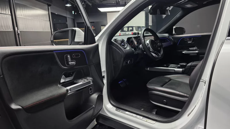 Mercedes-Benz GLB-Class