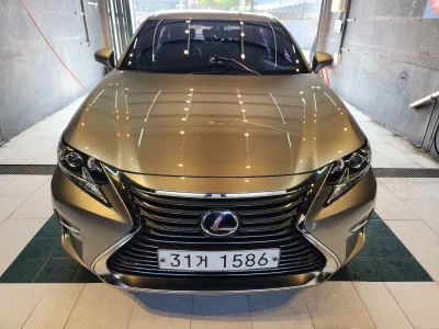 Lexus ES300h