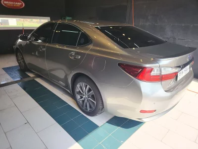 Lexus ES300h
