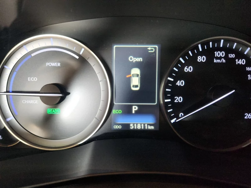Lexus ES300h