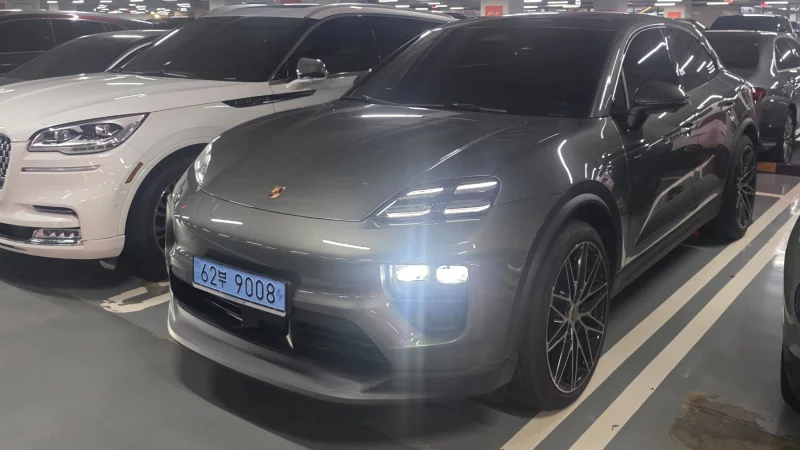Porsche Macan