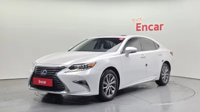 Lexus ES300h
