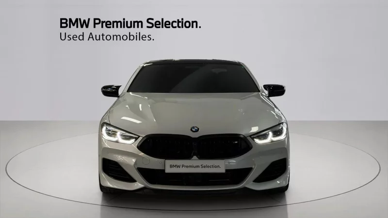 BMW 8-Series