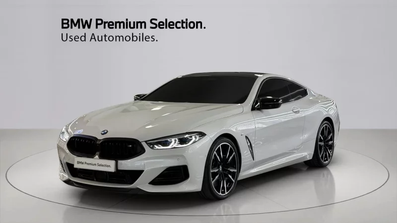 BMW 8-Series