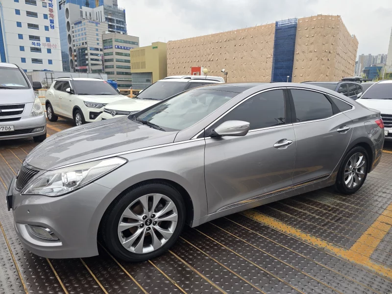 Hyundai Grandeur
