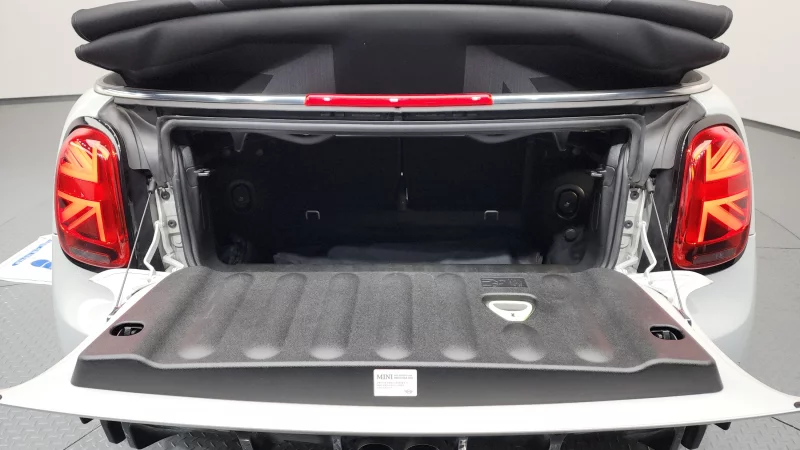 MINI Cooper Convertible