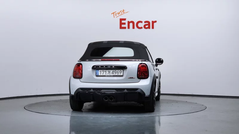 MINI Cooper Convertible