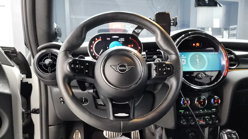 MINI Cooper Convertible