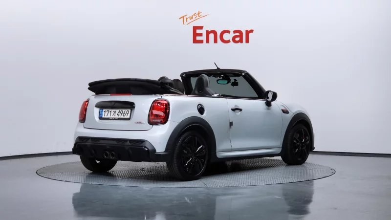 MINI Cooper Convertible