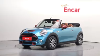 MINI Cooper Convertible