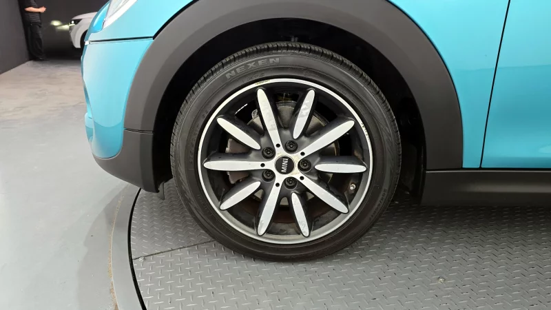 MINI Cooper Convertible