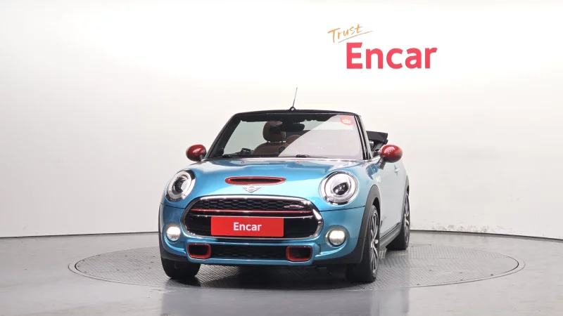 MINI Cooper Convertible