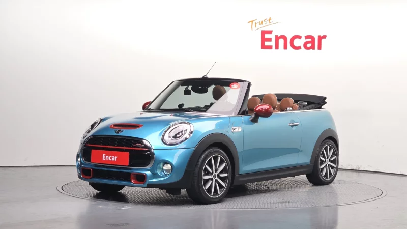 MINI Cooper Convertible
