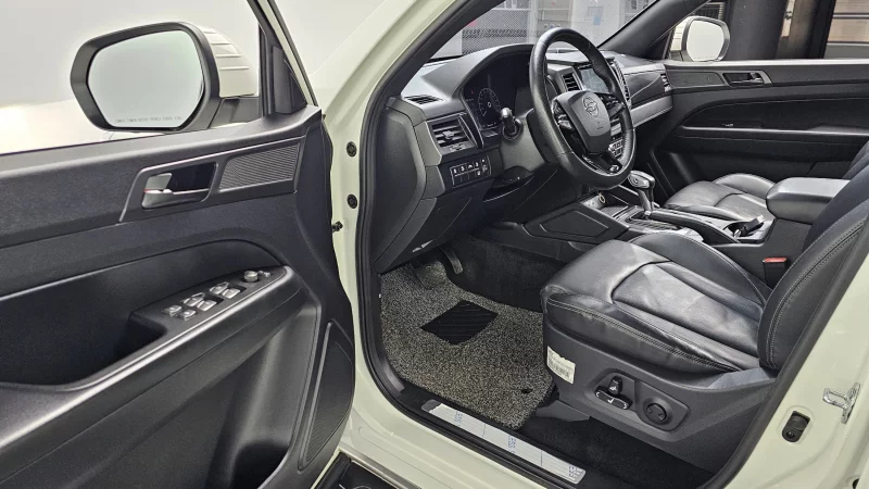 SsangYong Rexton Sports Khan