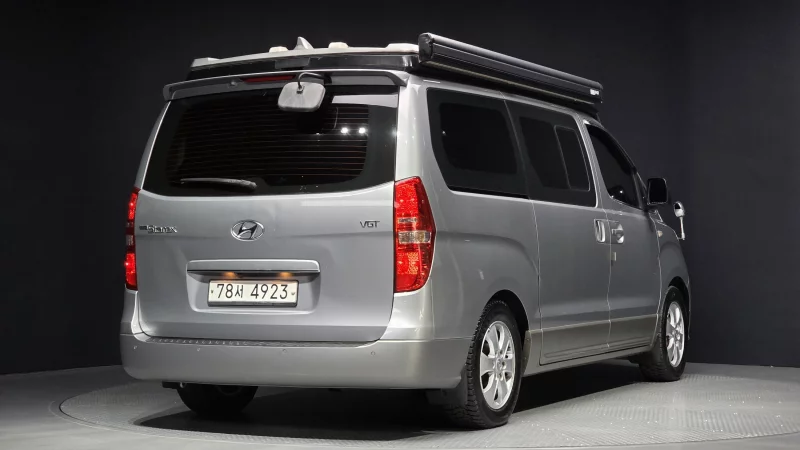 Hyundai Grand Starex