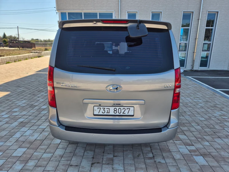 Hyundai Grand Starex