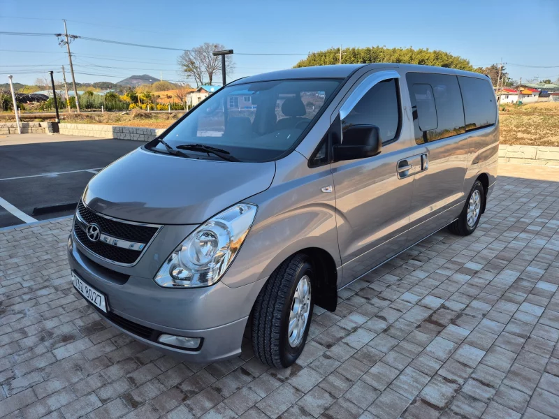 Hyundai Grand Starex