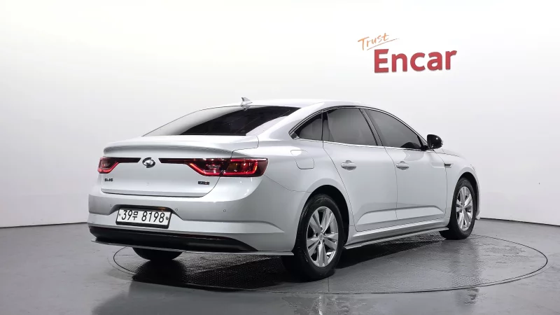 Renault Samsung SM6