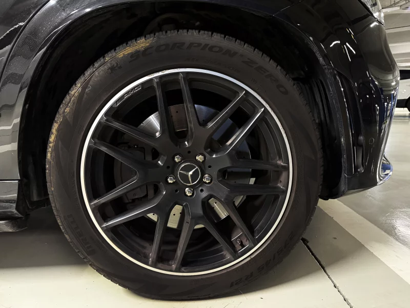 Mercedes-Benz GLE-Class