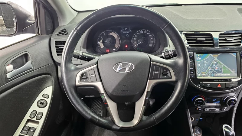 Hyundai Accent