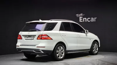 Mercedes-Benz M-class