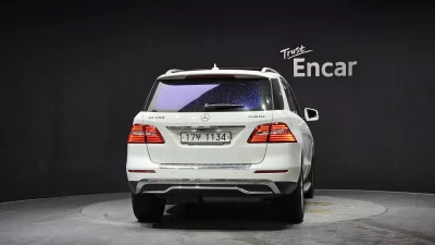 Mercedes-Benz M-class